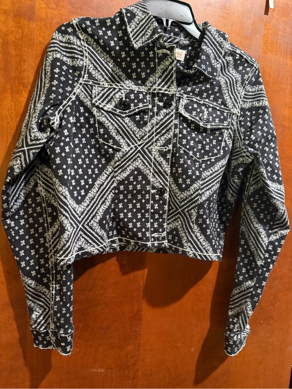 Shyanne Black & White Bandana-Print Cropped Jean Jacket